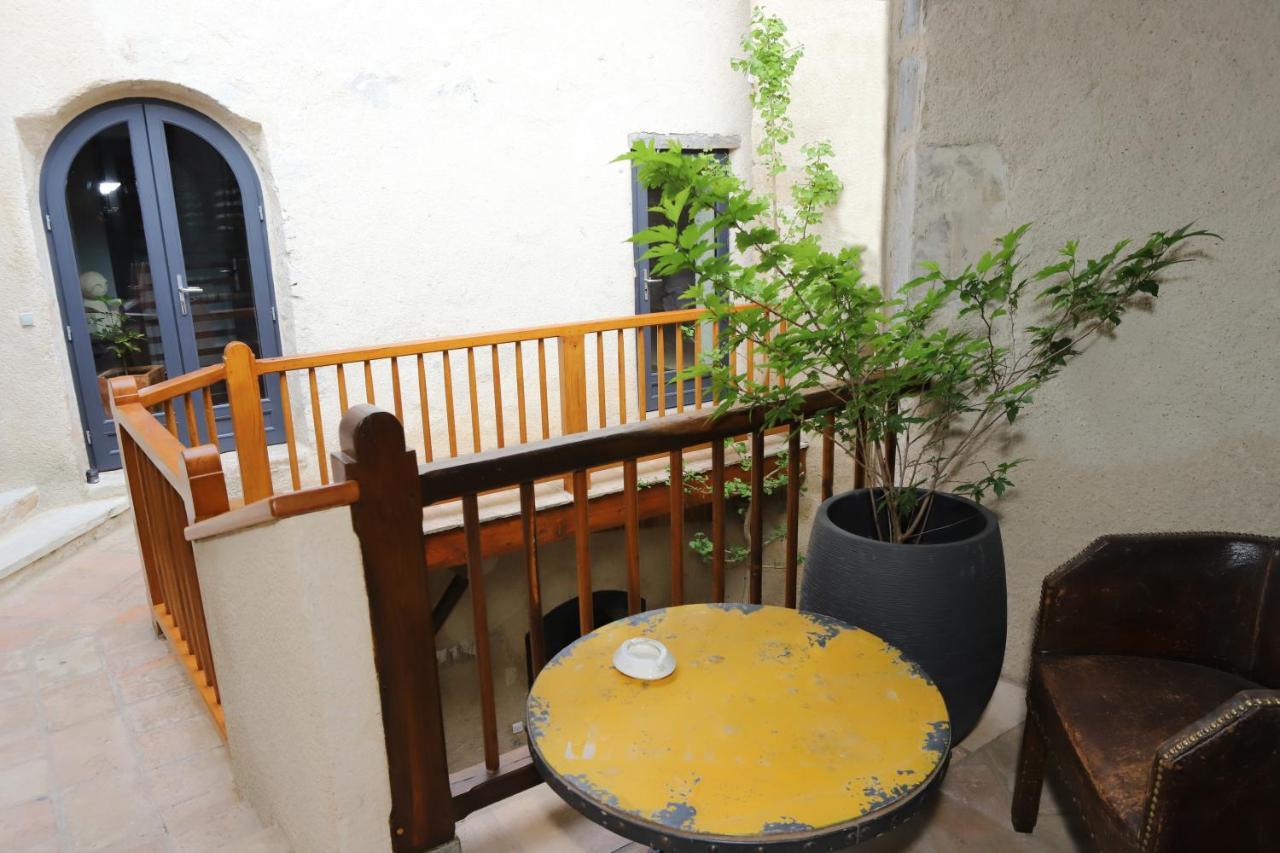 Hotel La Casa De Boulbon Esterno foto